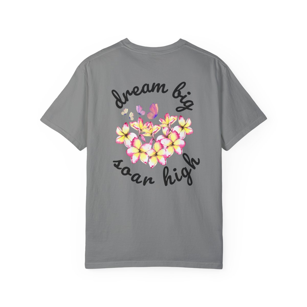 2024 Graduate Proud Mom Comfy T-shirt with Dark Letters