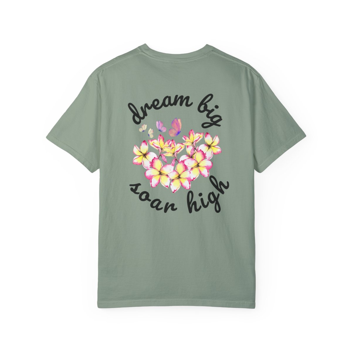 2024 Graduate Proud Mom Comfy T-shirt with Dark Letters