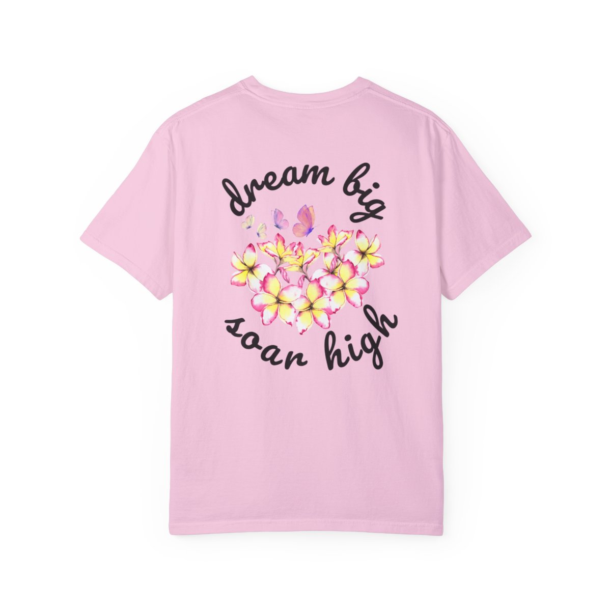 2024 Graduate Proud Mom Comfy T-shirt with Dark Letters