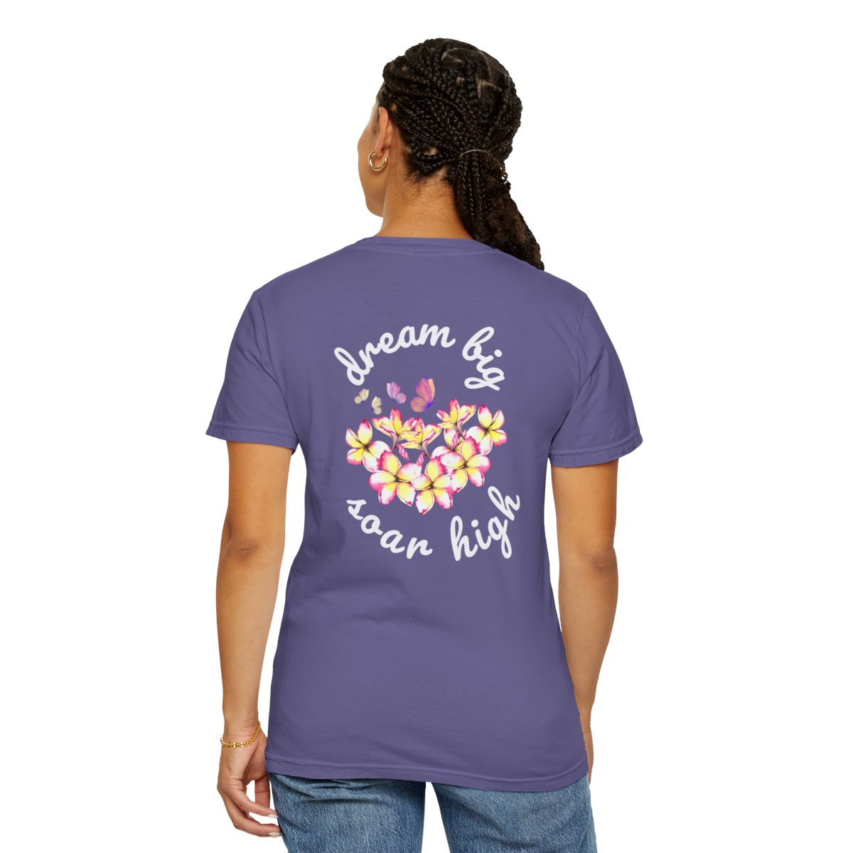 2024 Graduate Proud Mom Comfy T-shirt with Light Letters